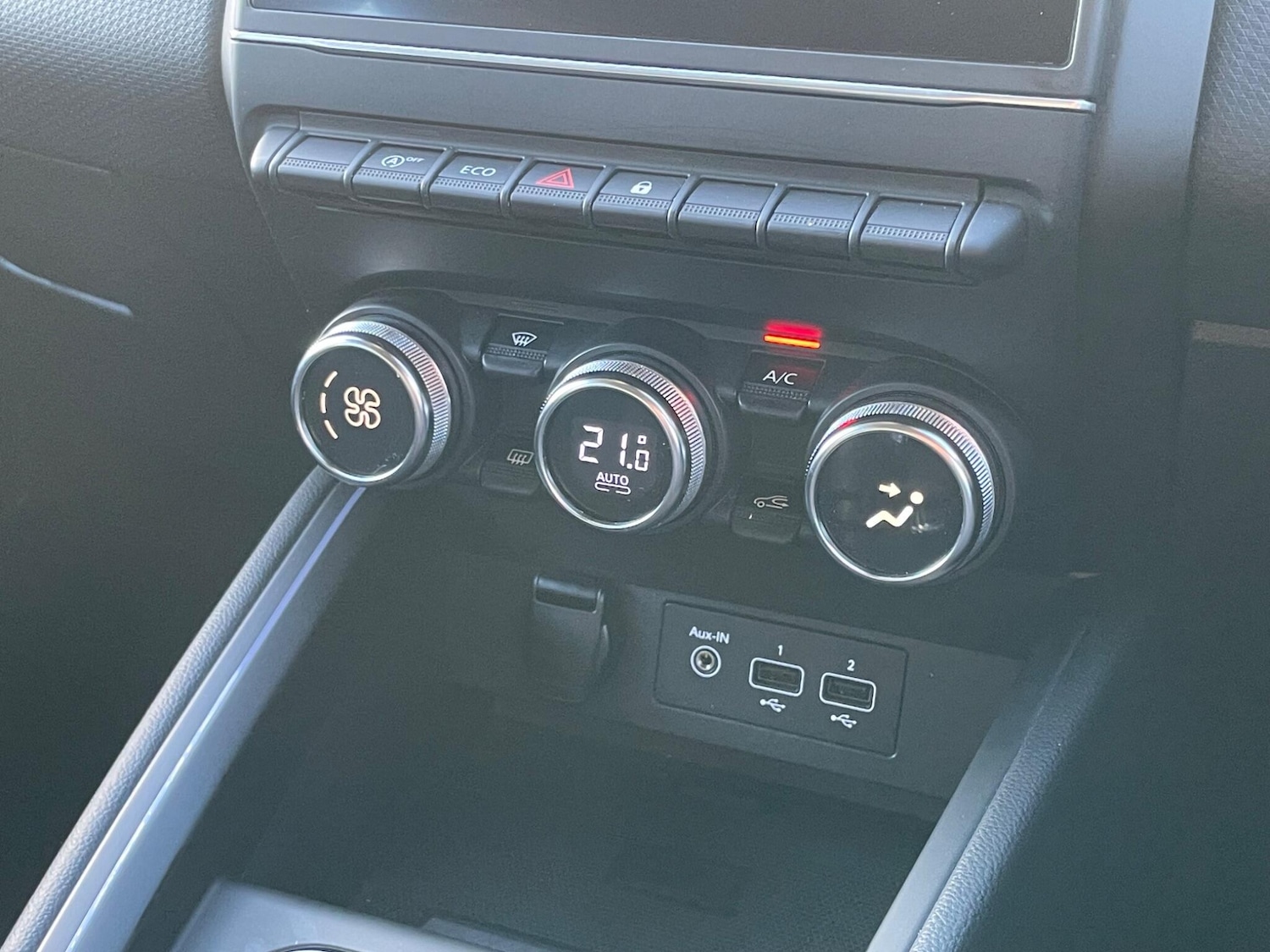 Used Renault Clio 2022 for sale - 76512348: Photo 47