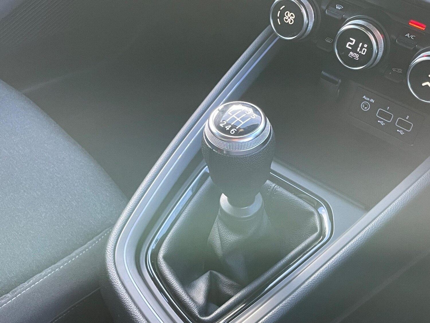 Used Renault Clio 2022 for sale - 76512348: Photo 48