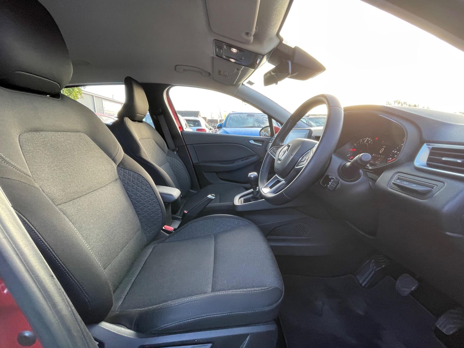 Used Renault Clio 2022 for sale - 76512348: Photo 49