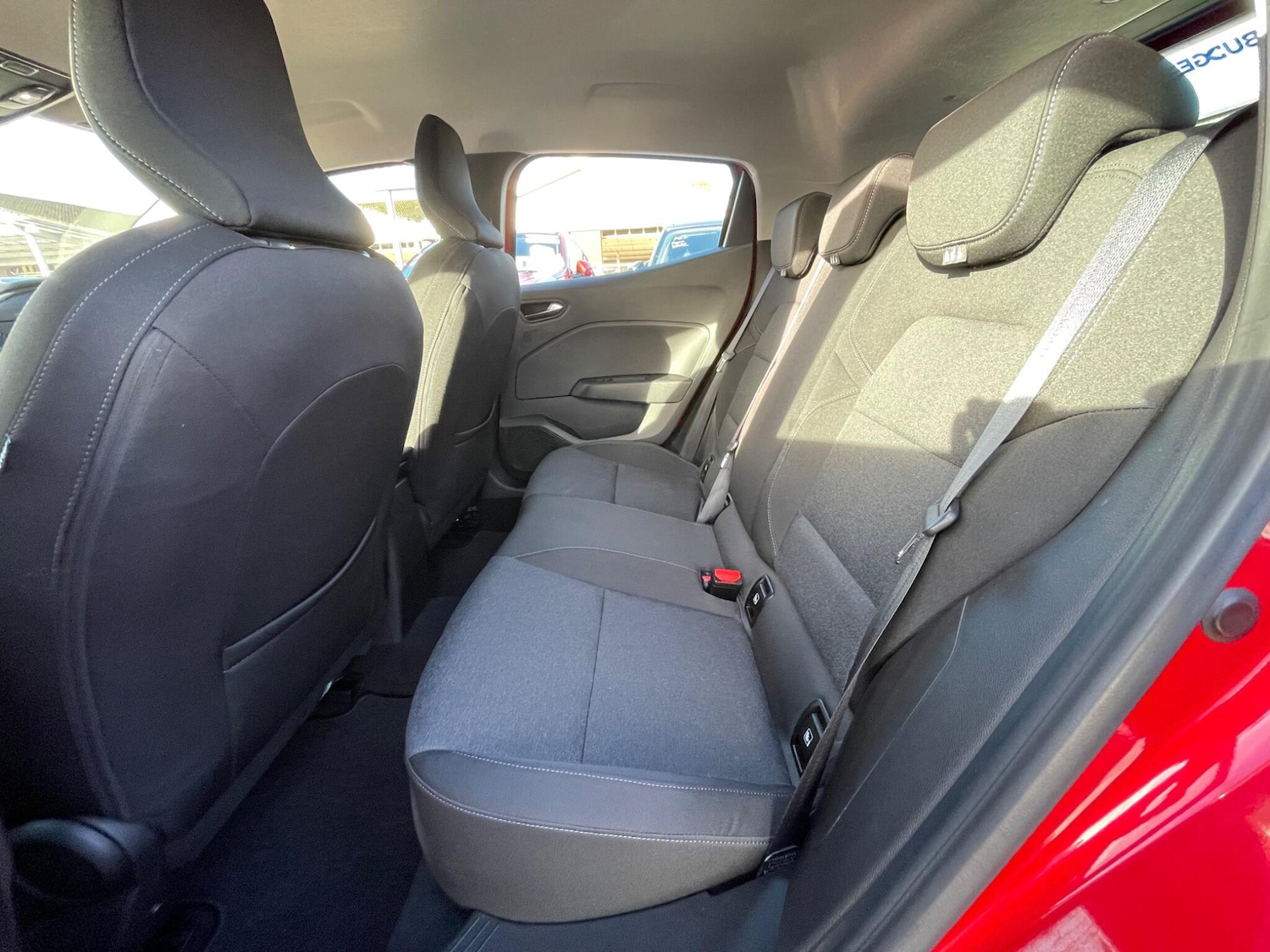 Used Renault Clio 2022 for sale - 76512348: Photo 54