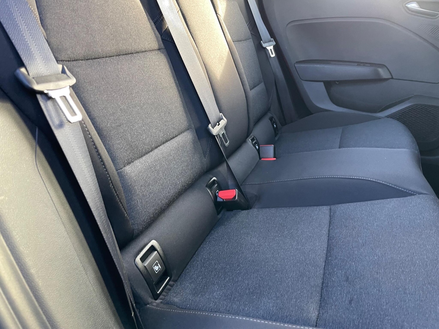 Used Renault Clio 2022 for sale - 76512348: Photo 61