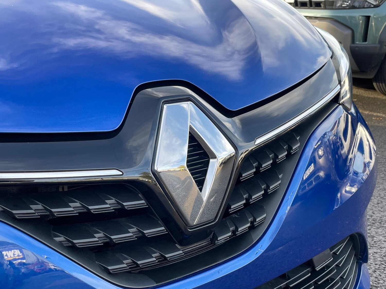 Used Renault Clio 2023 for sale - 76752698: Photo 24