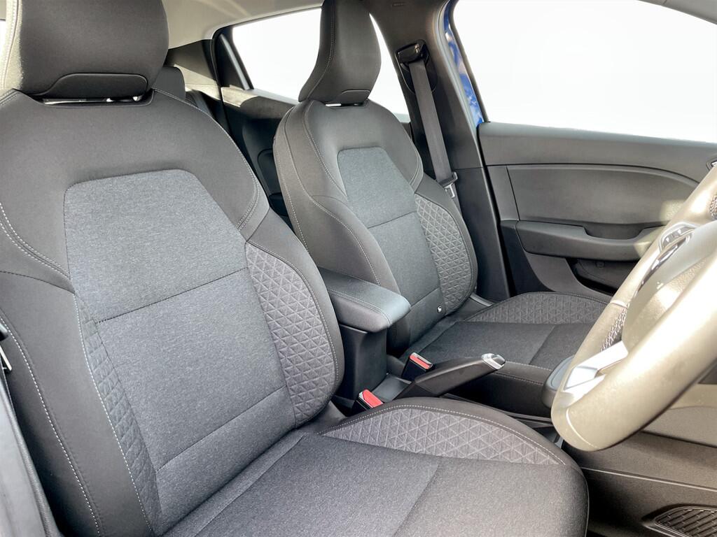 Used Renault Clio 2023 for sale - 76752698: Photo 8