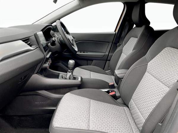 Used Renault Captur 2021 for sale - 75339707: Photo 14