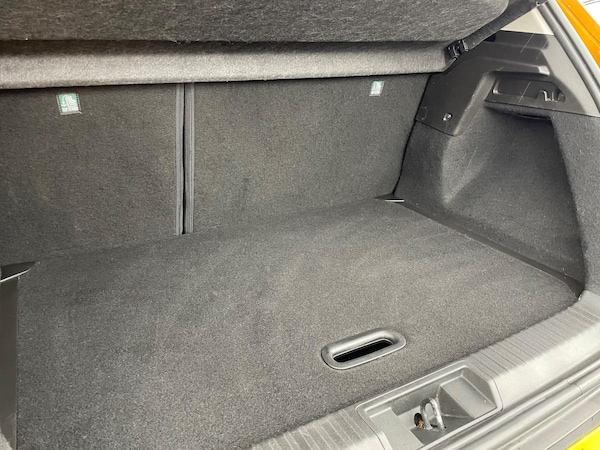 Used Renault Captur 2021 for sale - 75339707: Photo 33