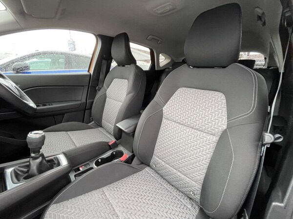 Used Renault Captur 2021 for sale - 75339707: Photo 56