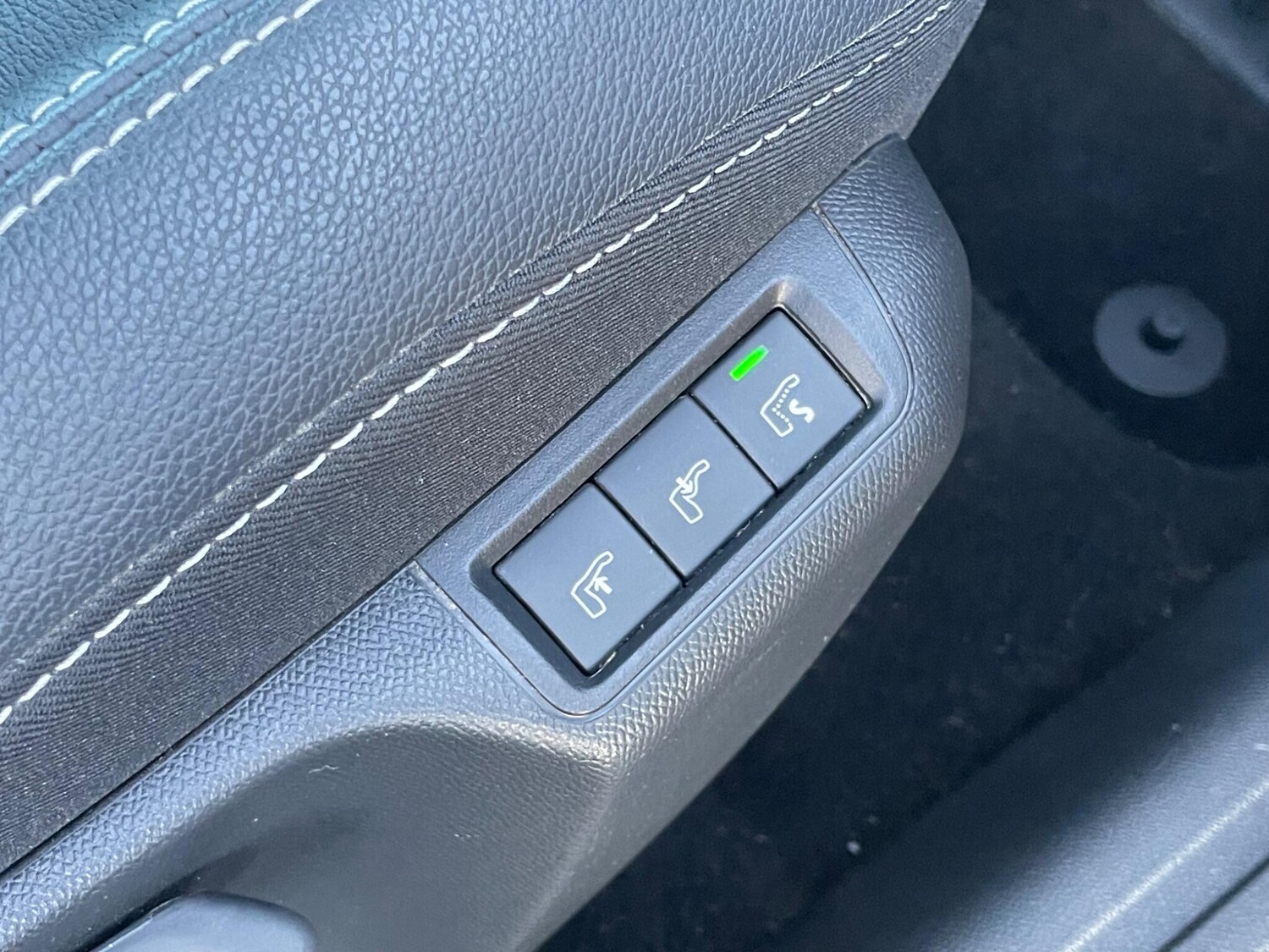 Used Vauxhall Mokka Electric 2022 for sale - 76898633: Photo 34