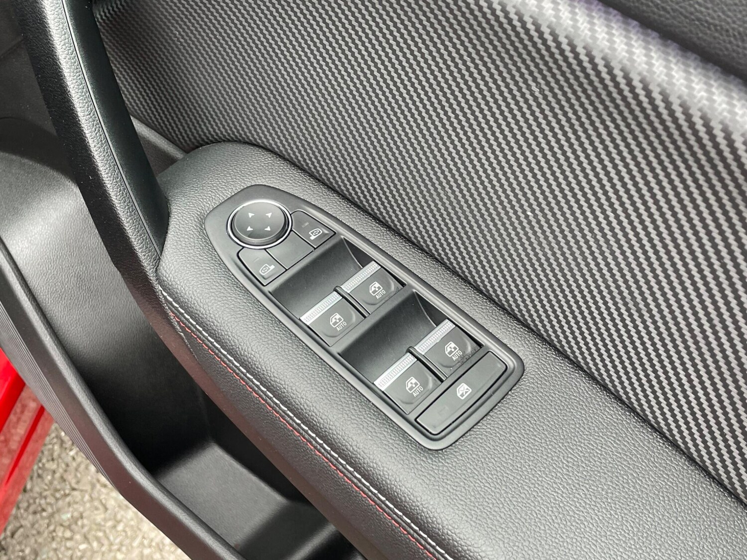 Used Renault Captur 2022 for sale - 77496917: Photo 38