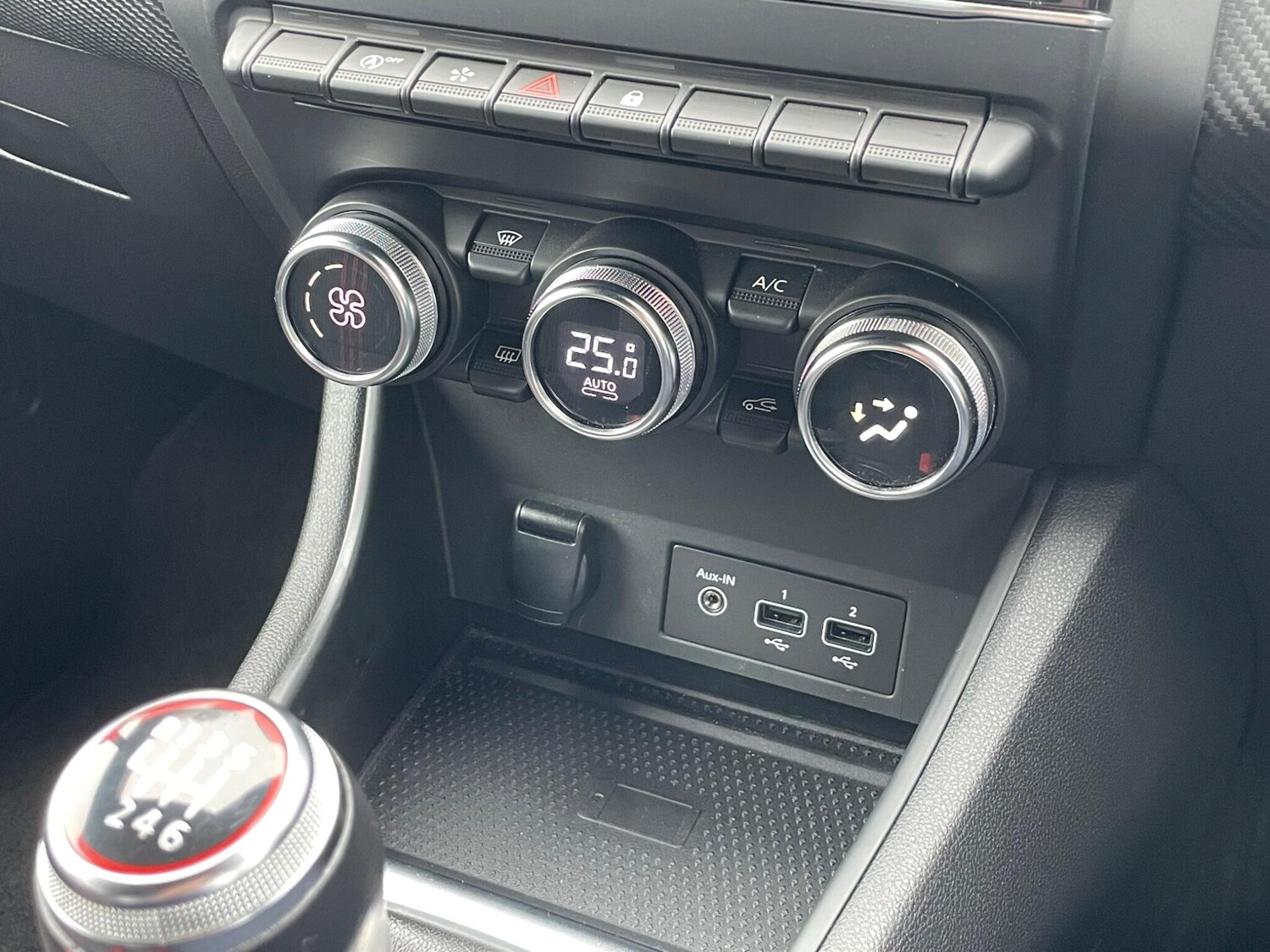 Used Renault Captur 2022 for sale - 77496917: Photo 58