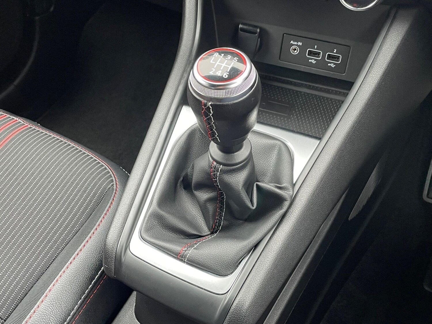 Used Renault Captur 2022 for sale - 77496917: Photo 59