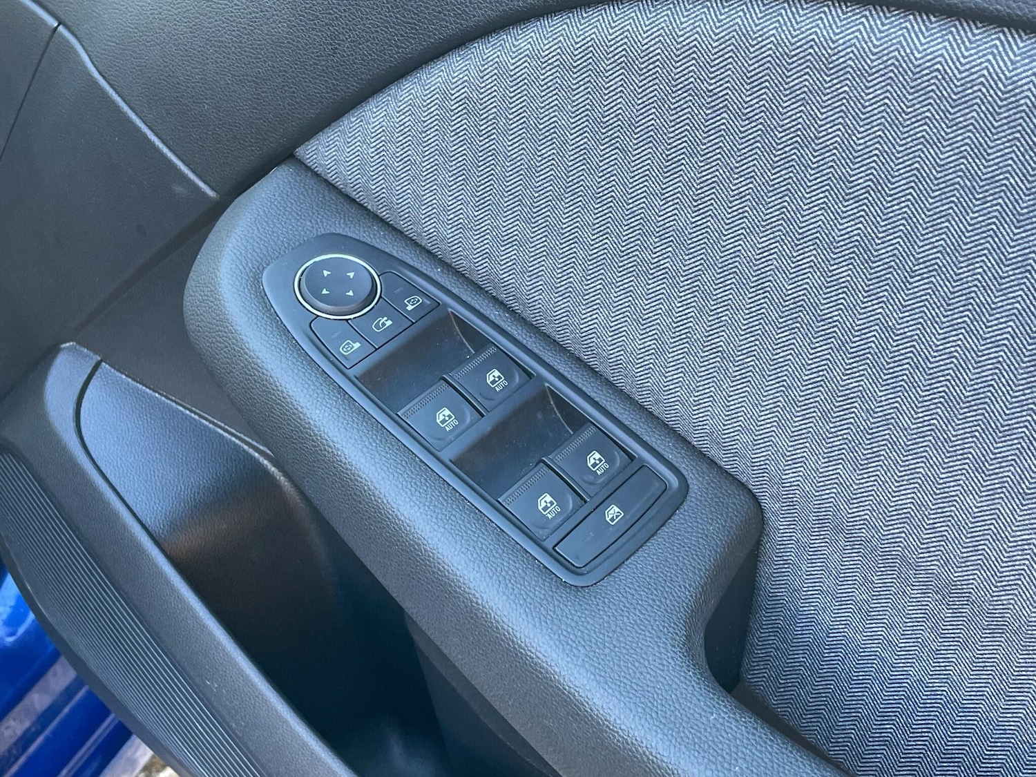 Used Renault Clio 2024 for sale - 77131611: Photo 28