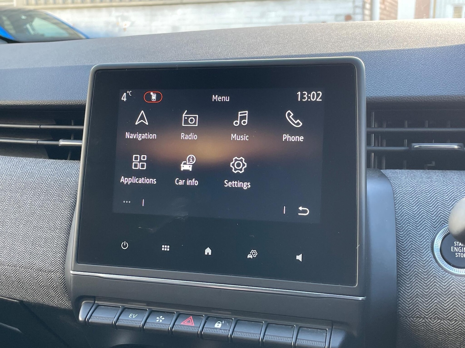 Used Renault Clio 2024 for sale - 77131611: Photo 41