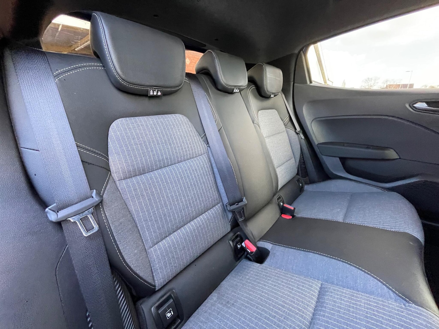 Used Renault Clio 2024 for sale - 77131611: Photo 55