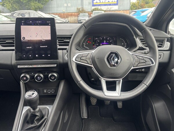 Used Renault Captur 2023 for sale - 76083686: Photo 10