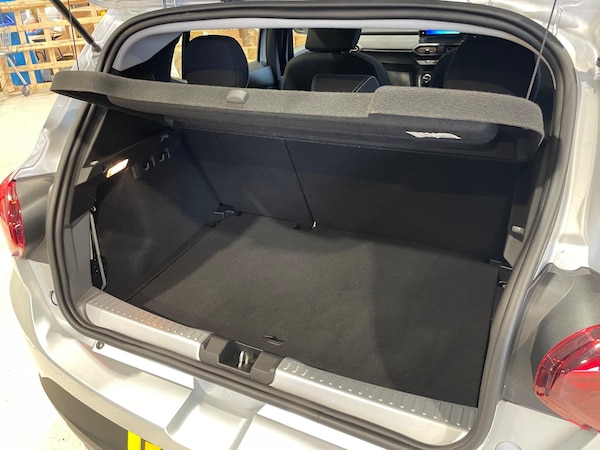 Used Dacia Sandero Stepway 2022 for sale - 75729385: Photo 33