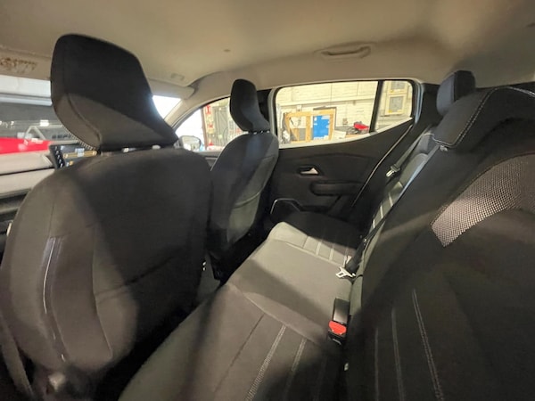 Used Dacia Sandero Stepway 2022 for sale - 75729385: Photo 55