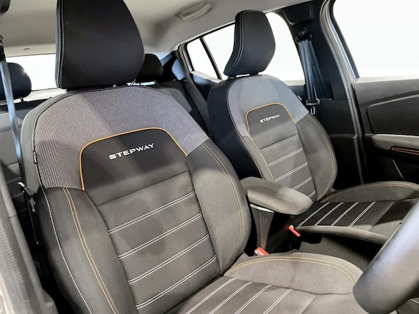 Used Dacia Sandero Stepway 2022 for sale - 75729385: Photo 8