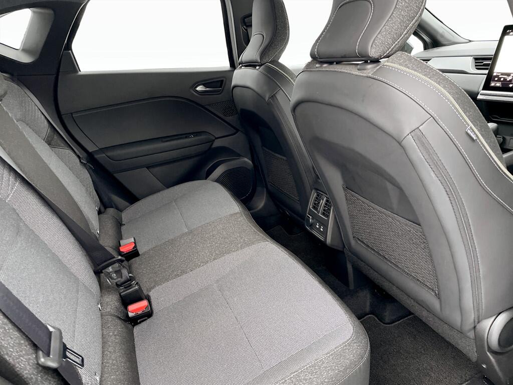 Used Renault Captur 2025 for sale - 77029241: Photo 17