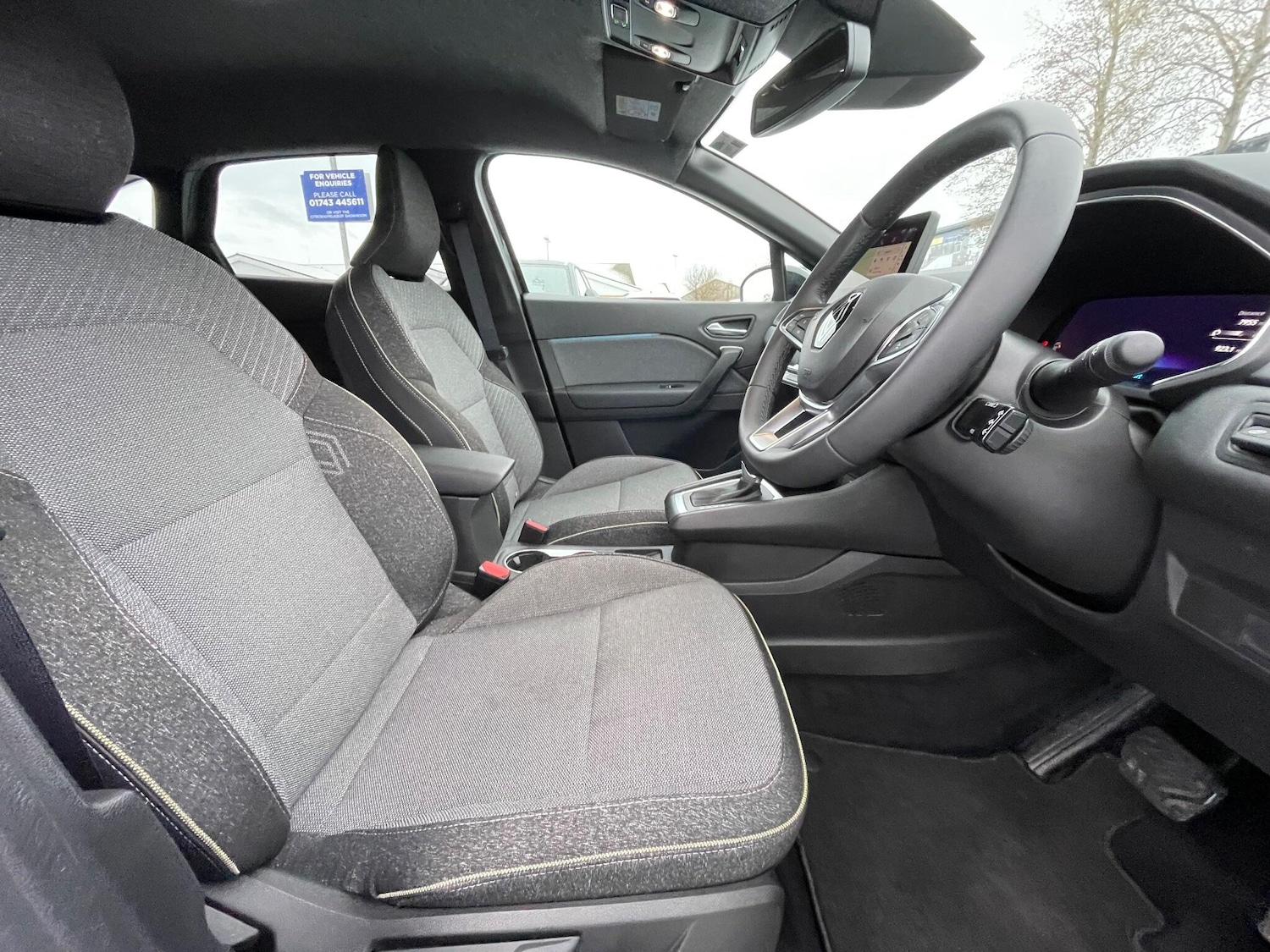 Used Renault Captur 2025 for sale - 77029241: Photo 35