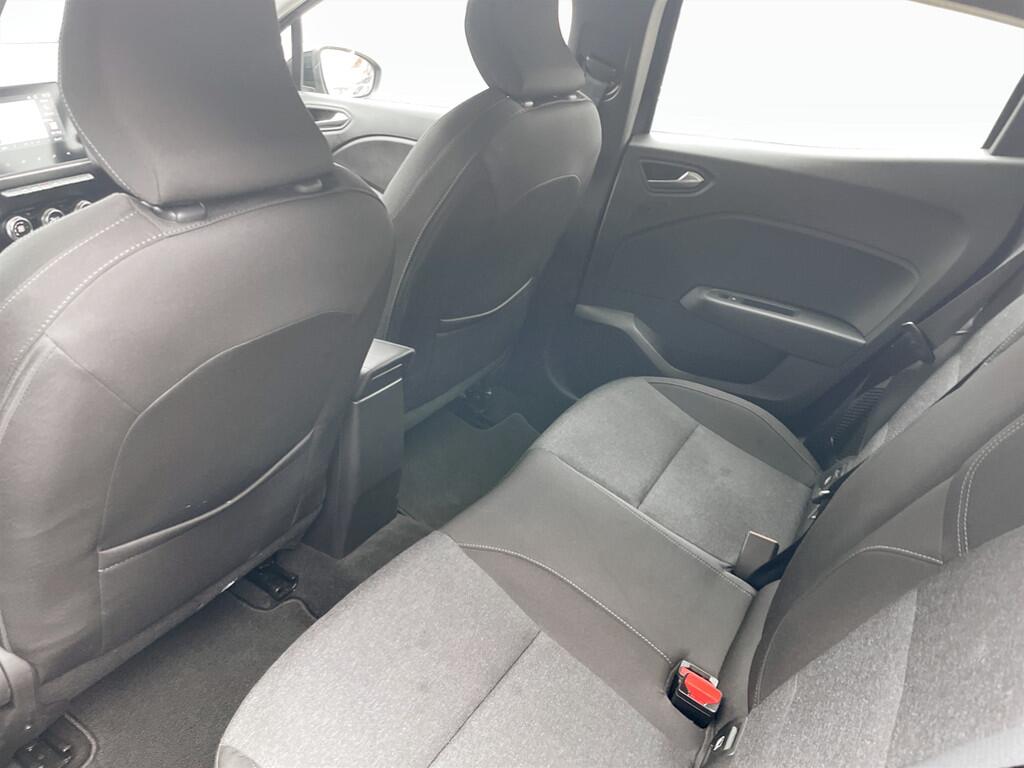 Used Renault Clio for sale - 77597863: Photo 15