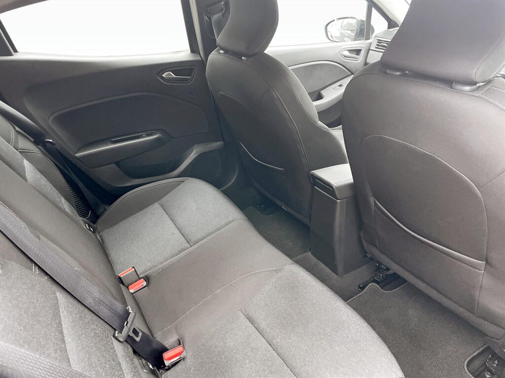 Used Renault Clio for sale - 77597863: Photo 16