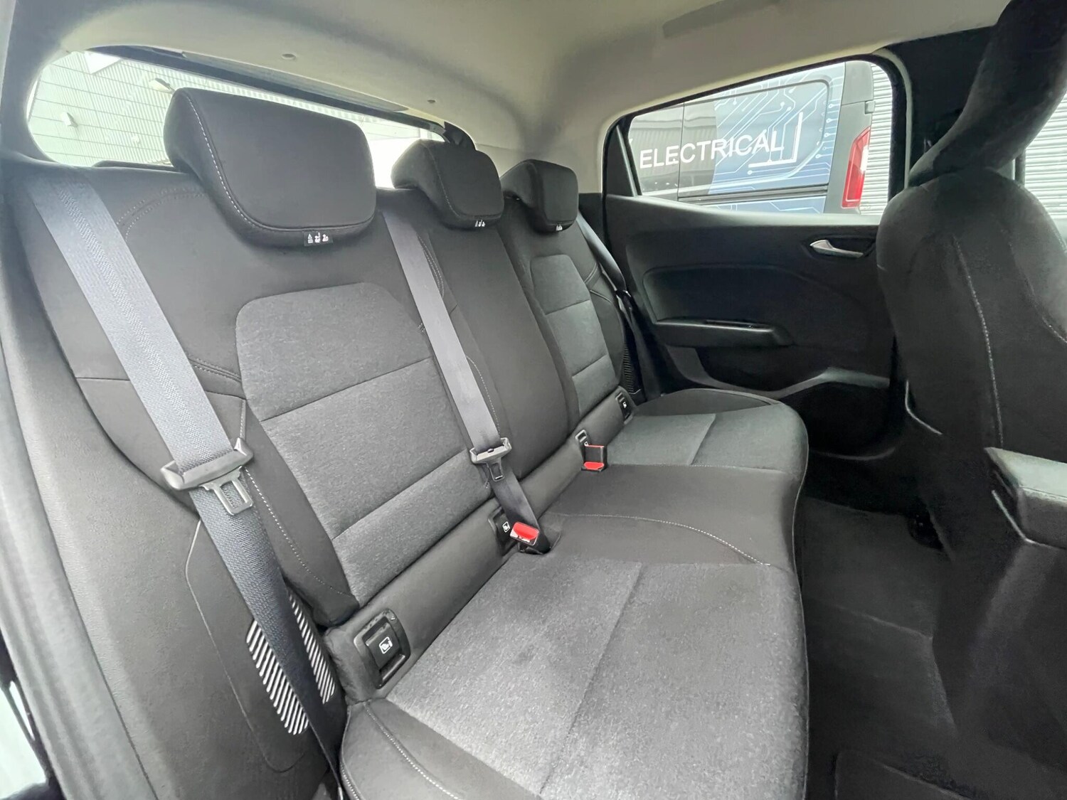 Used Renault Clio for sale - 77597863: Photo 55