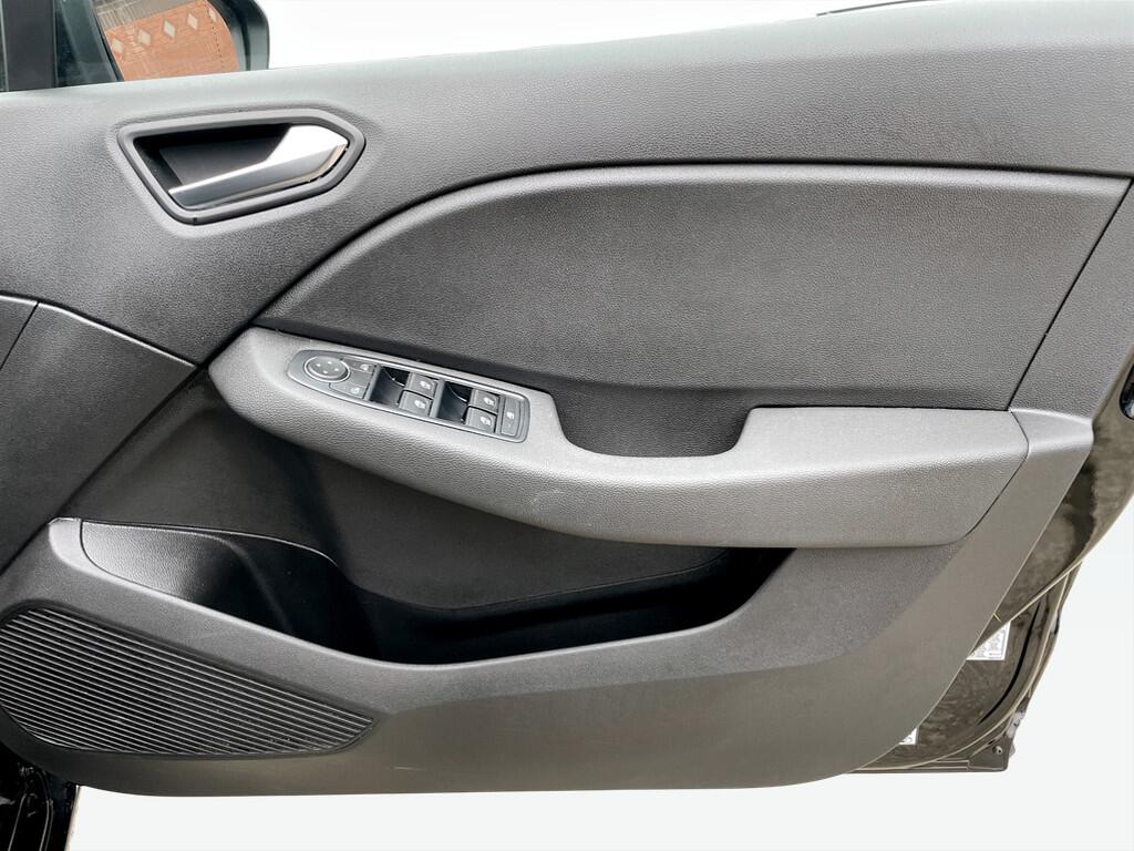 Used Renault Clio for sale - 77597863: Photo 7