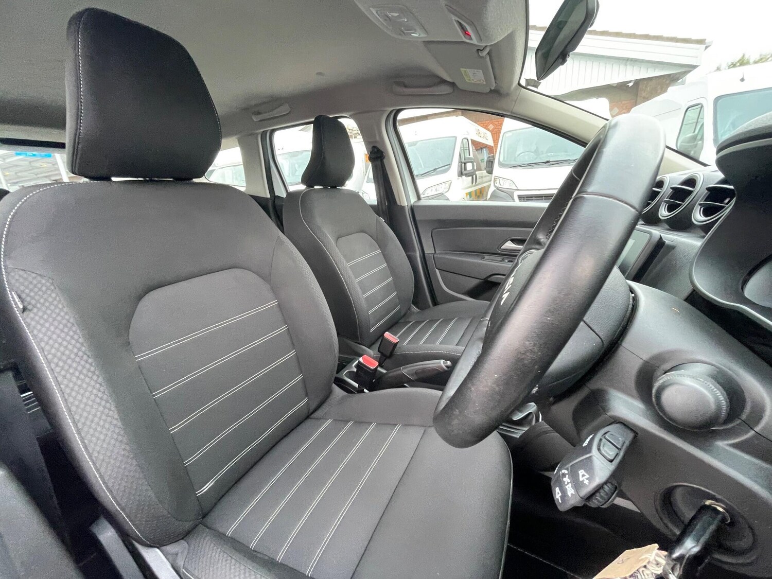 Used Dacia Duster 2023 for sale - 76377784: Photo 51