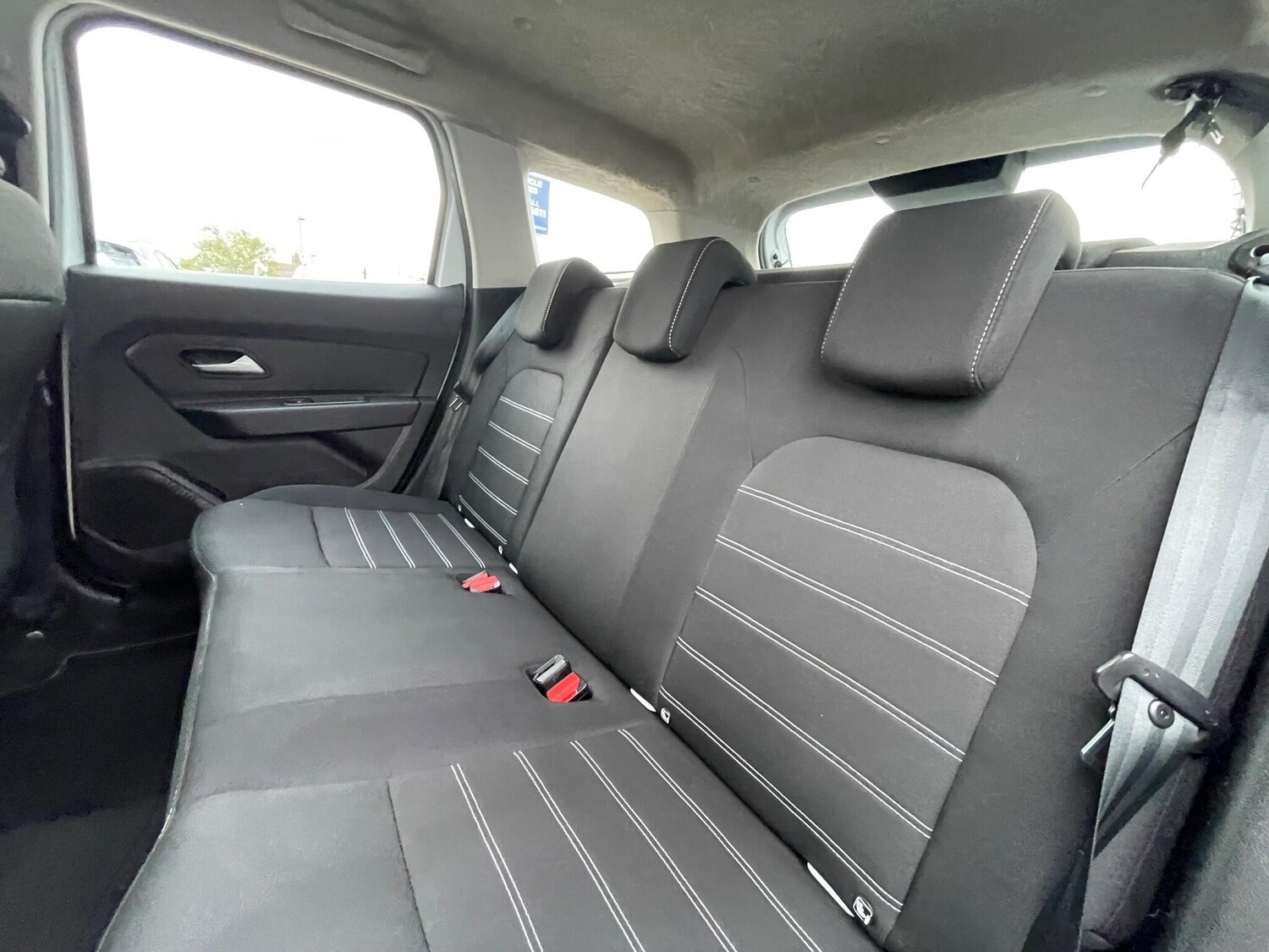 Used Dacia Duster 2023 for sale - 76377784: Photo 57