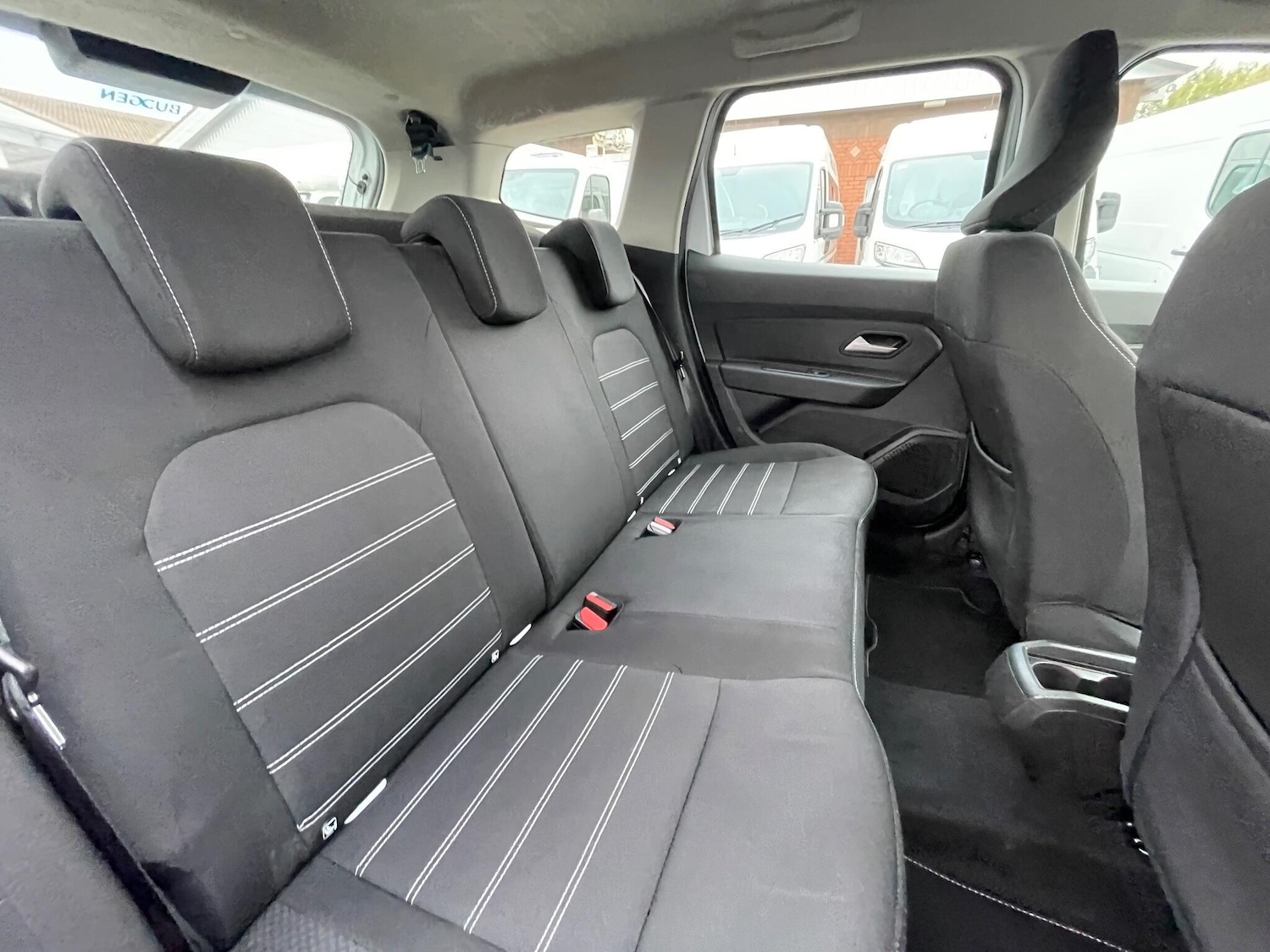 Used Dacia Duster 2023 for sale - 76377784: Photo 60