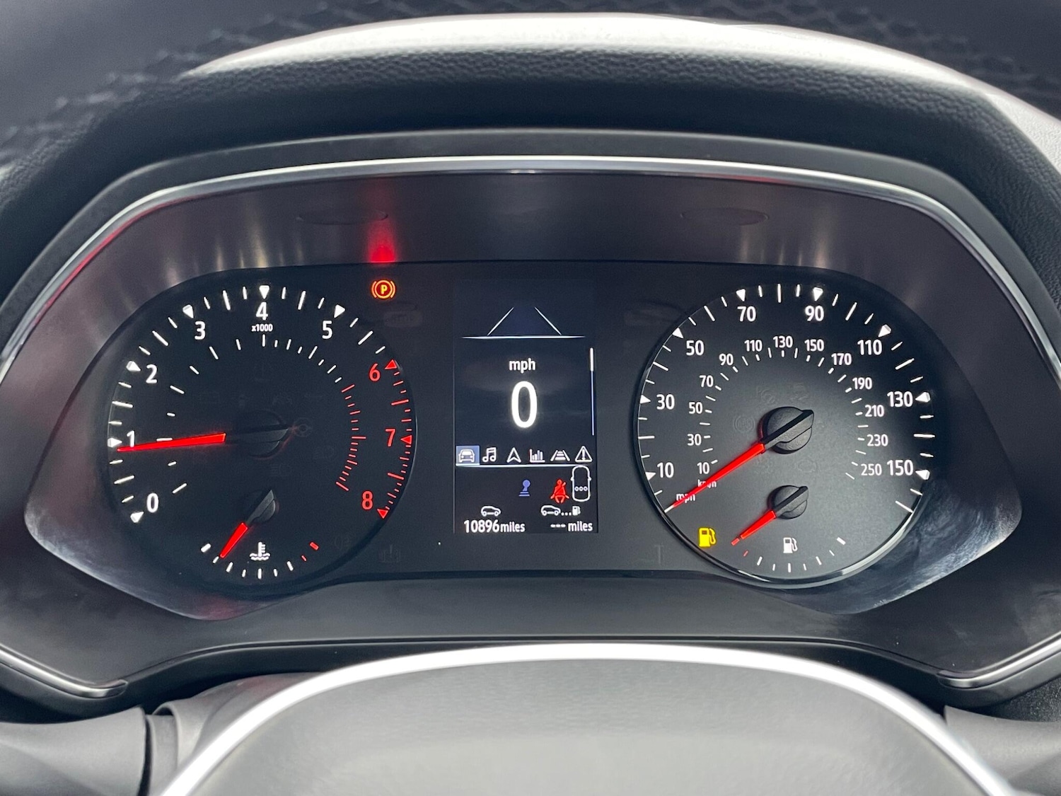 Used Renault Captur 2022 for sale - 77538335: Photo 40