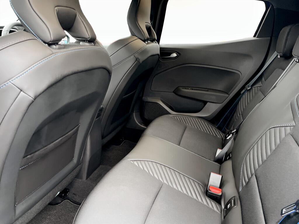 Used Renault Clio 2024 for sale - 76512349: Photo 16