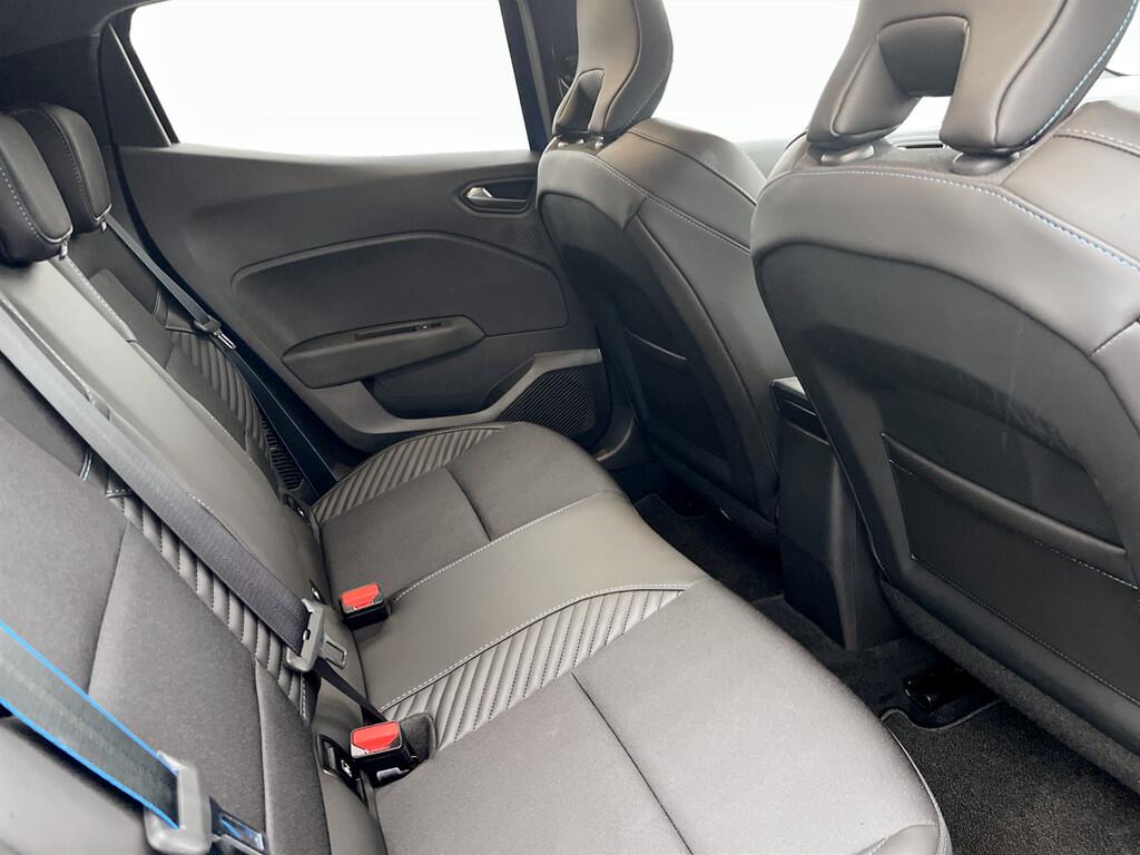 Used Renault Clio 2024 for sale - 76512349: Photo 17