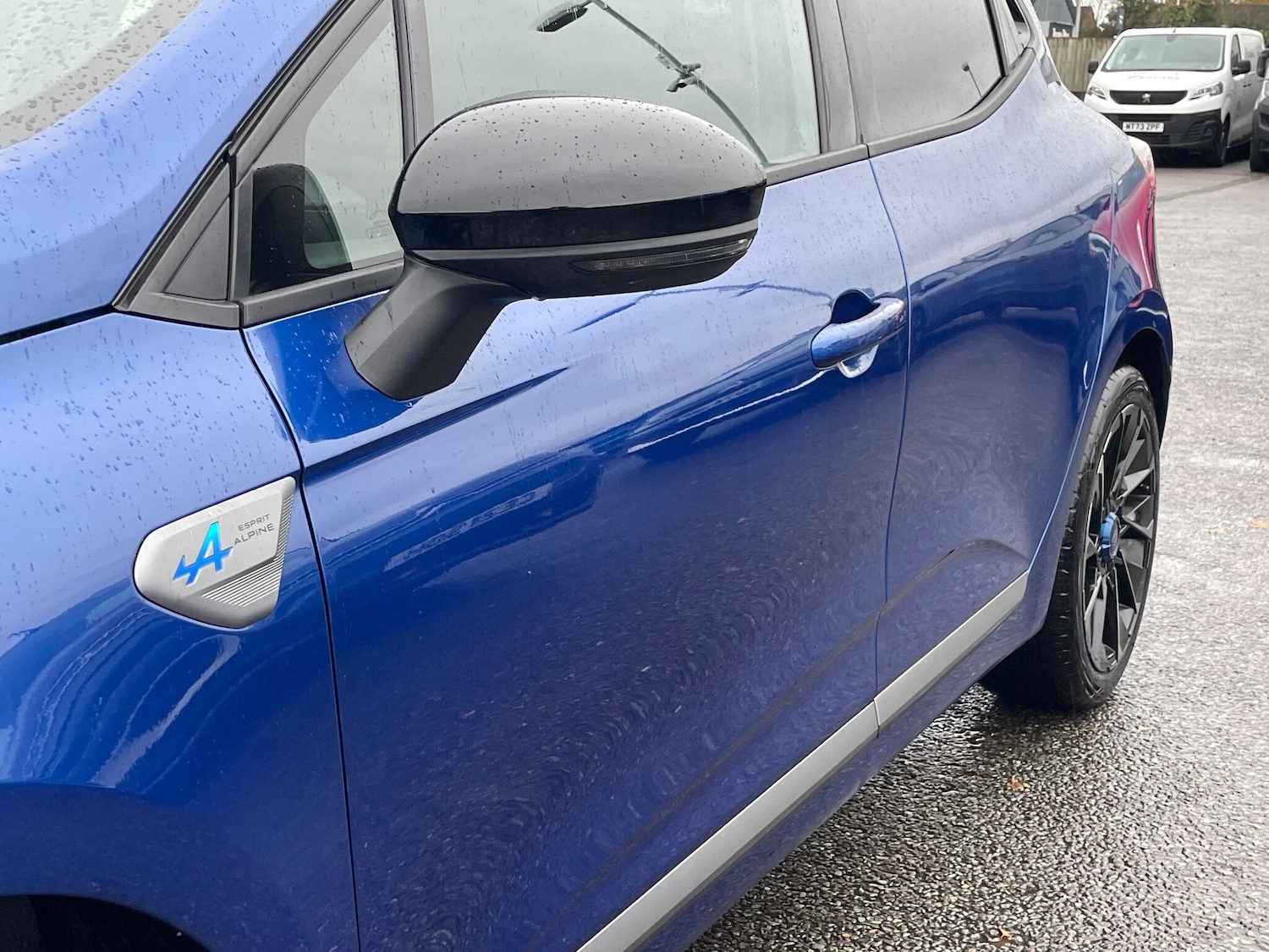 Used Renault Clio 2024 for sale - 76512349: Photo 26