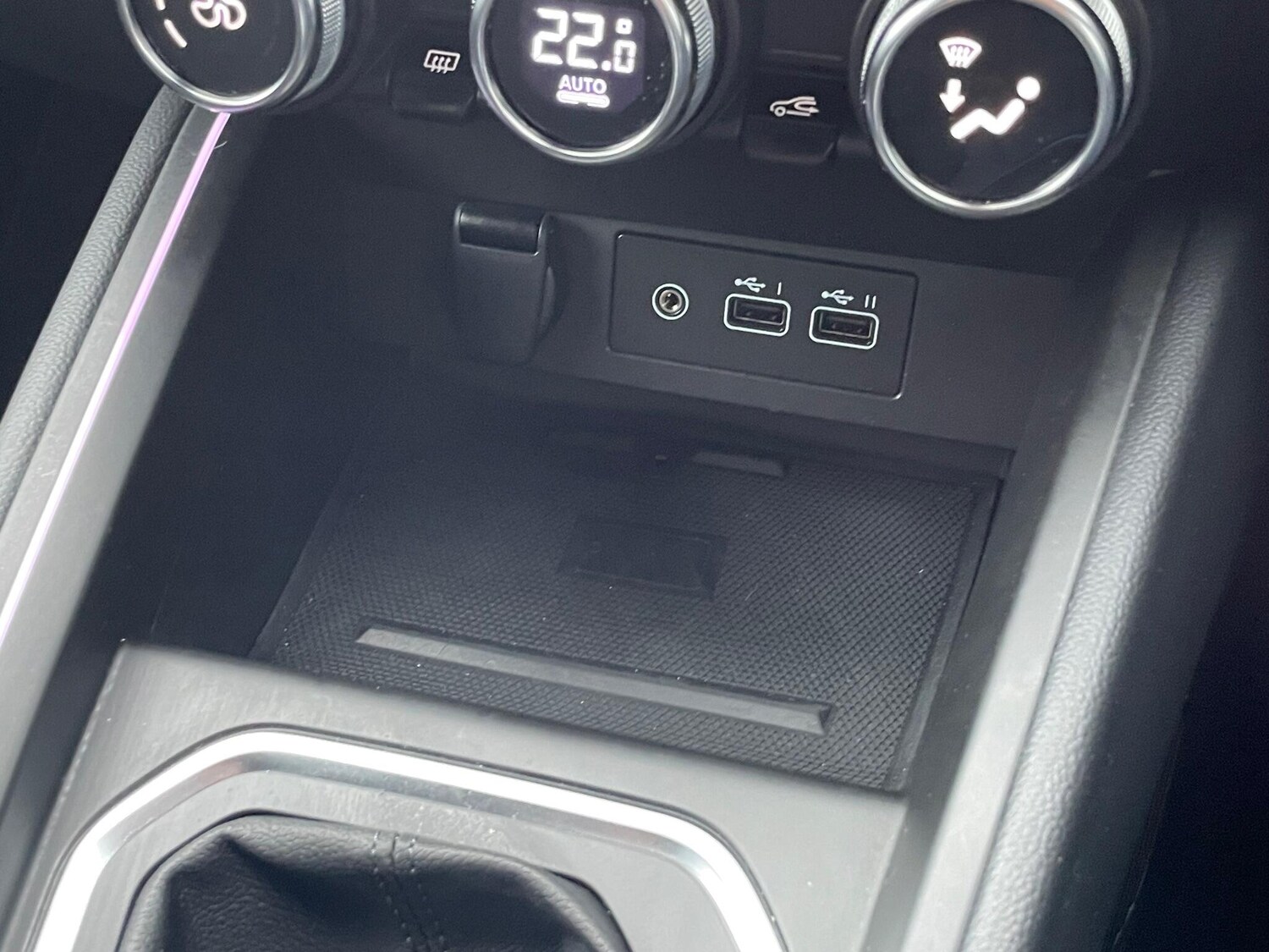 Used Renault Clio 2024 for sale - 76512349: Photo 59