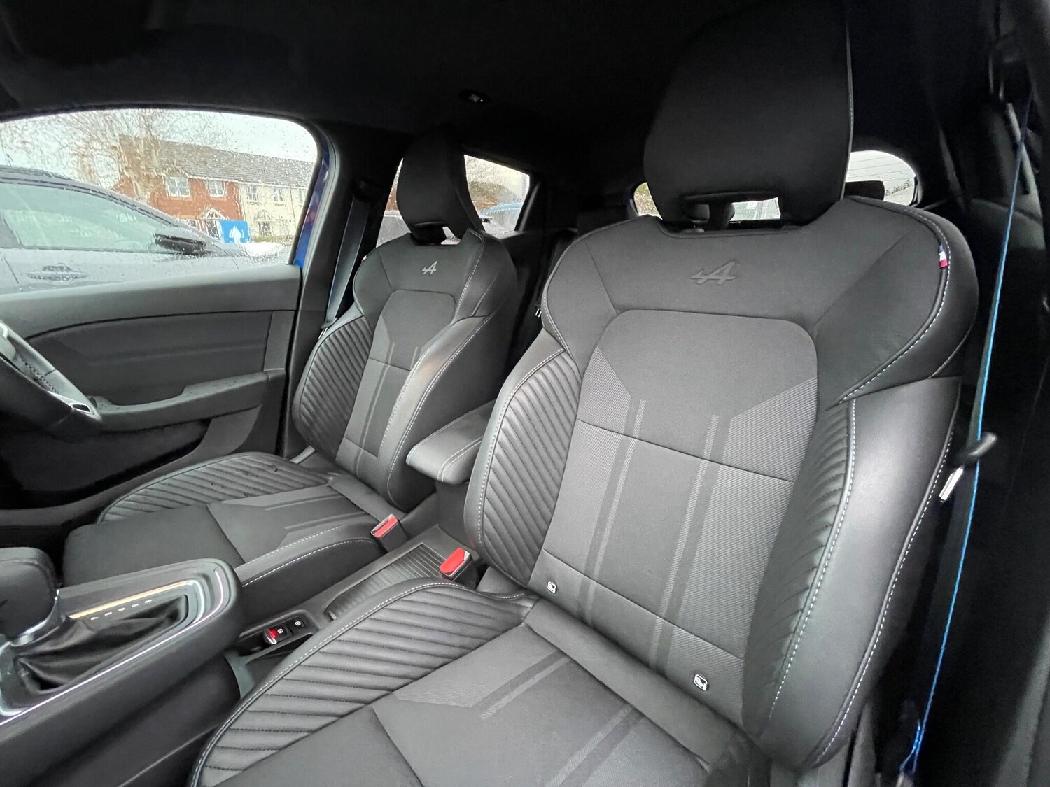 Used Renault Clio 2024 for sale - 76512349: Photo 65