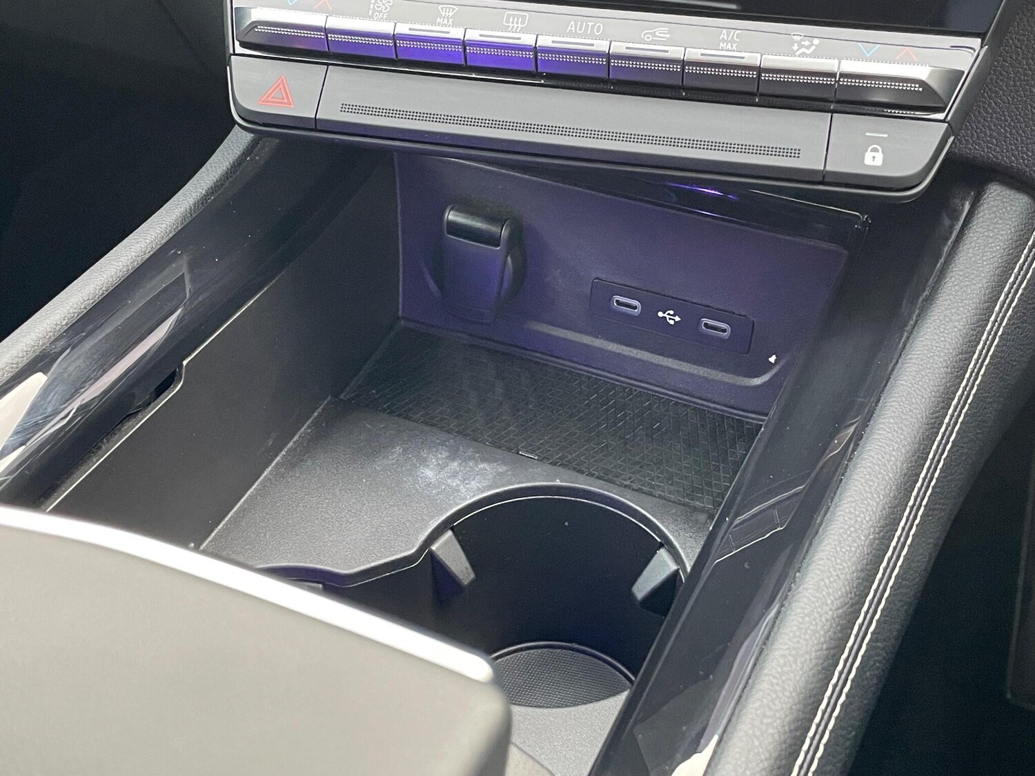 Used Renault Austral 2024 for sale - 76753155: Photo 55