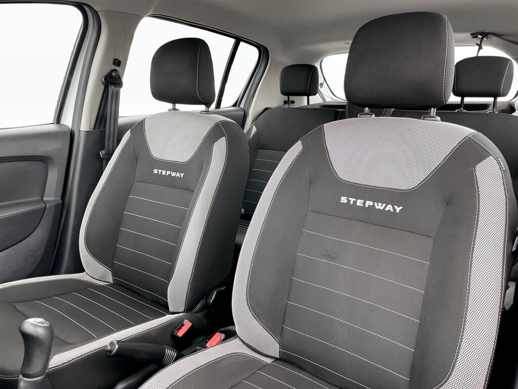 Used Dacia Sandero Stepway 2019 for sale - 76715378: Photo 14