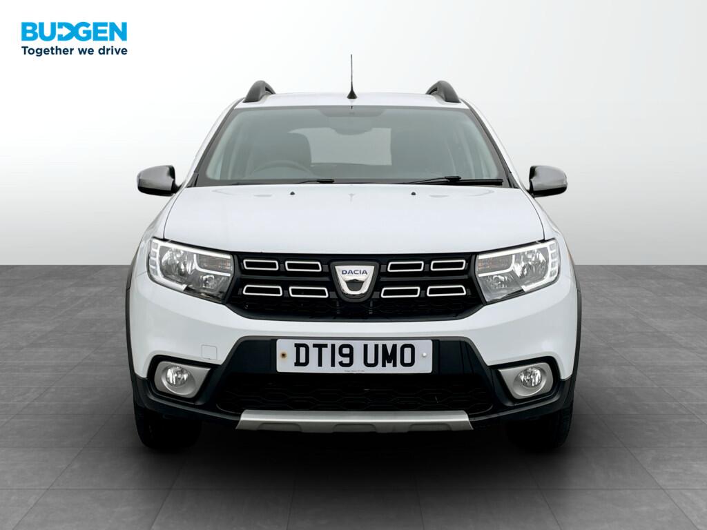 Used Dacia Sandero Stepway 2019 for sale - 76715378: Photo 2