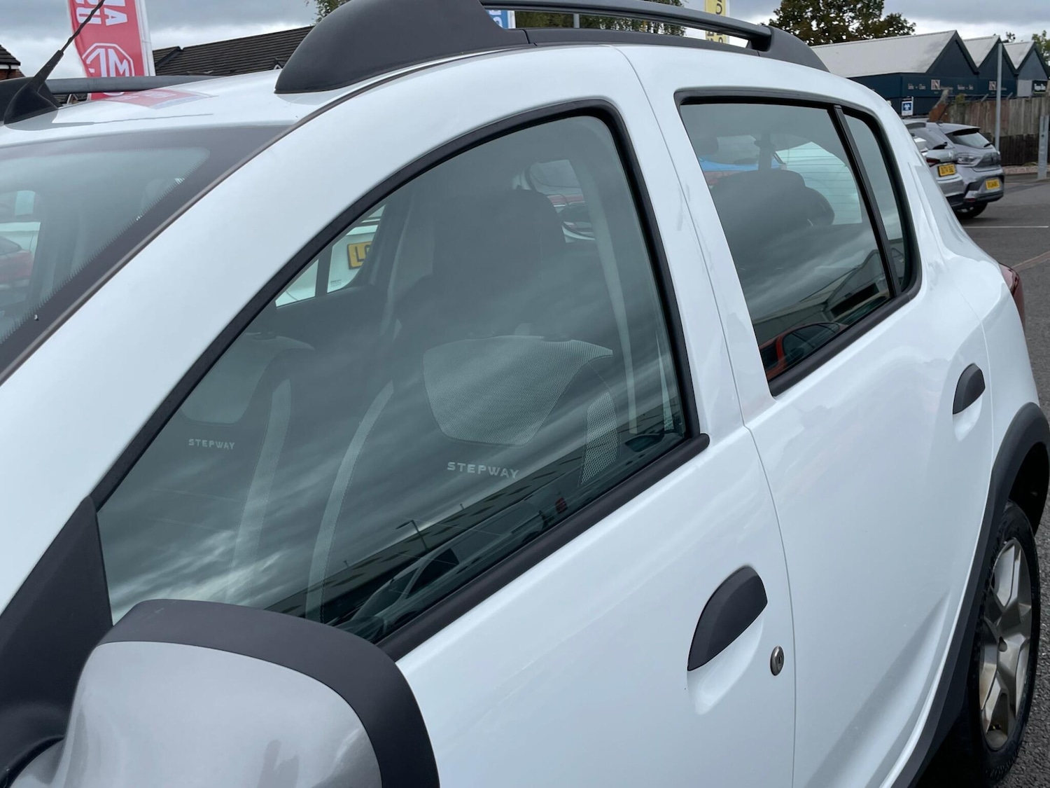 Used Dacia Sandero Stepway 2019 for sale - 76715378: Photo 24
