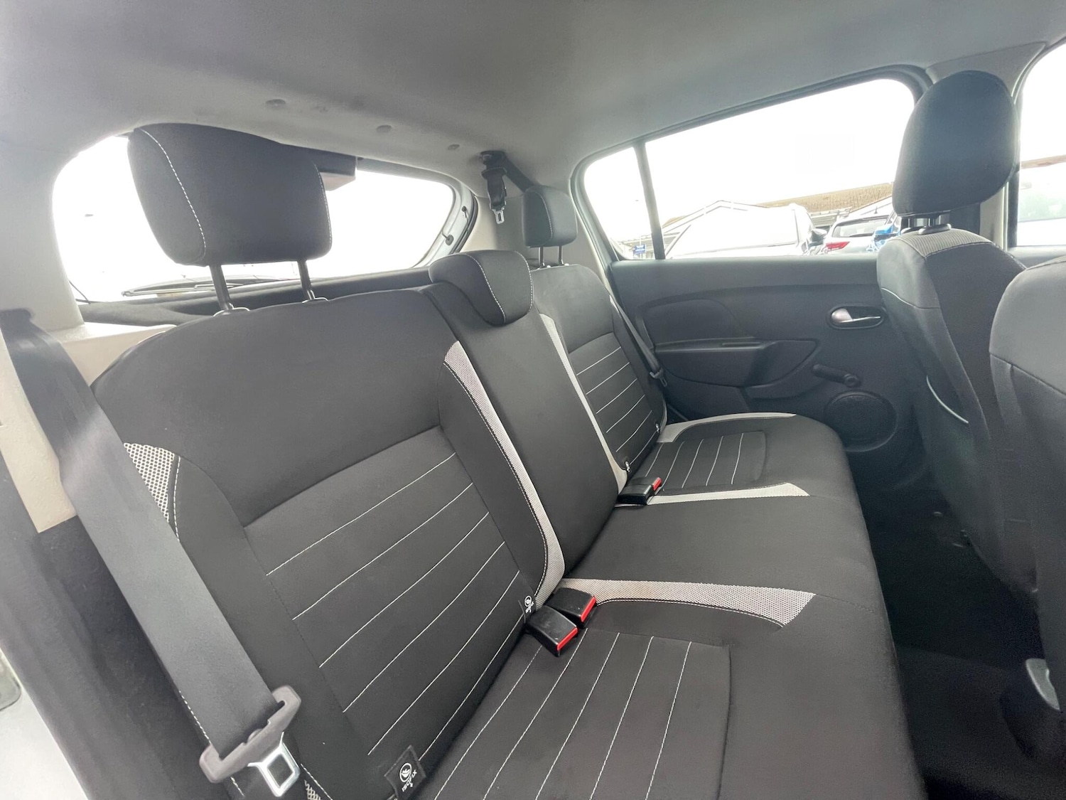 Used Dacia Sandero Stepway 2019 for sale - 76715378: Photo 52