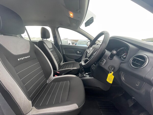 Used Dacia Sandero Stepway 2019 for sale - 75677459: Photo 40
