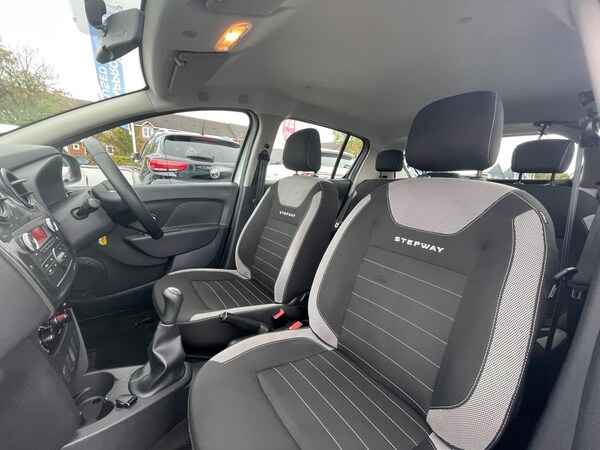 Used Dacia Sandero Stepway 2019 for sale - 75677459: Photo 46