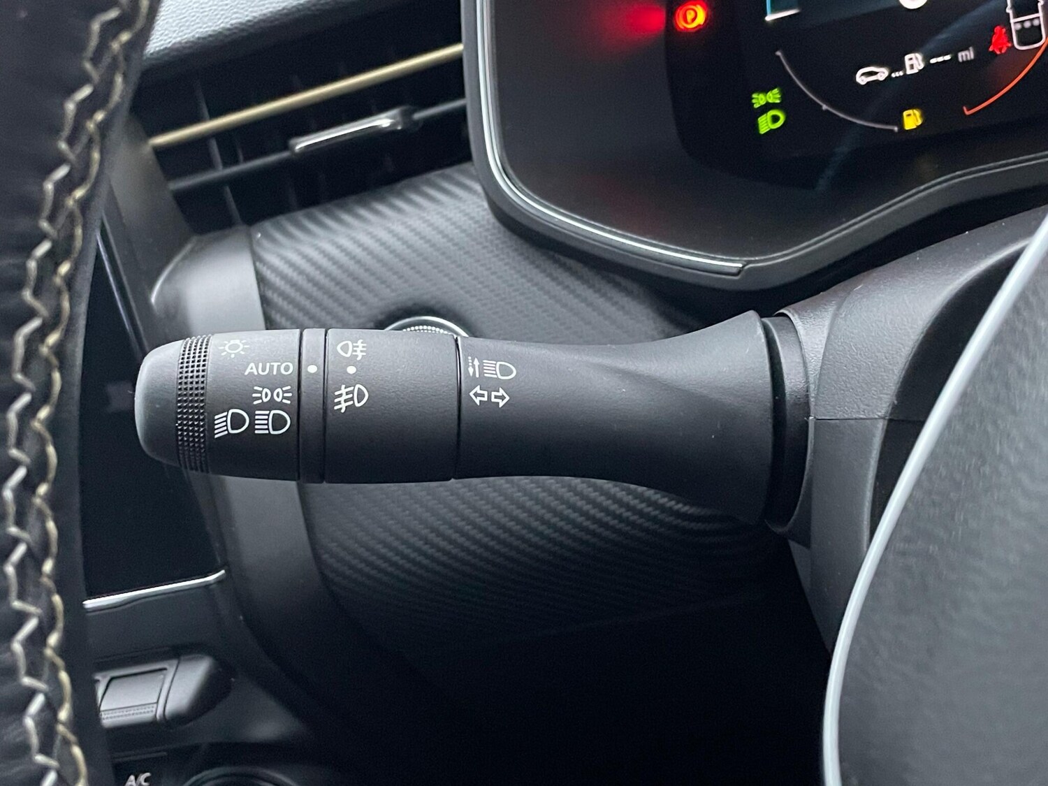 Used Renault Clio 2023 for sale - 77538068: Photo 44