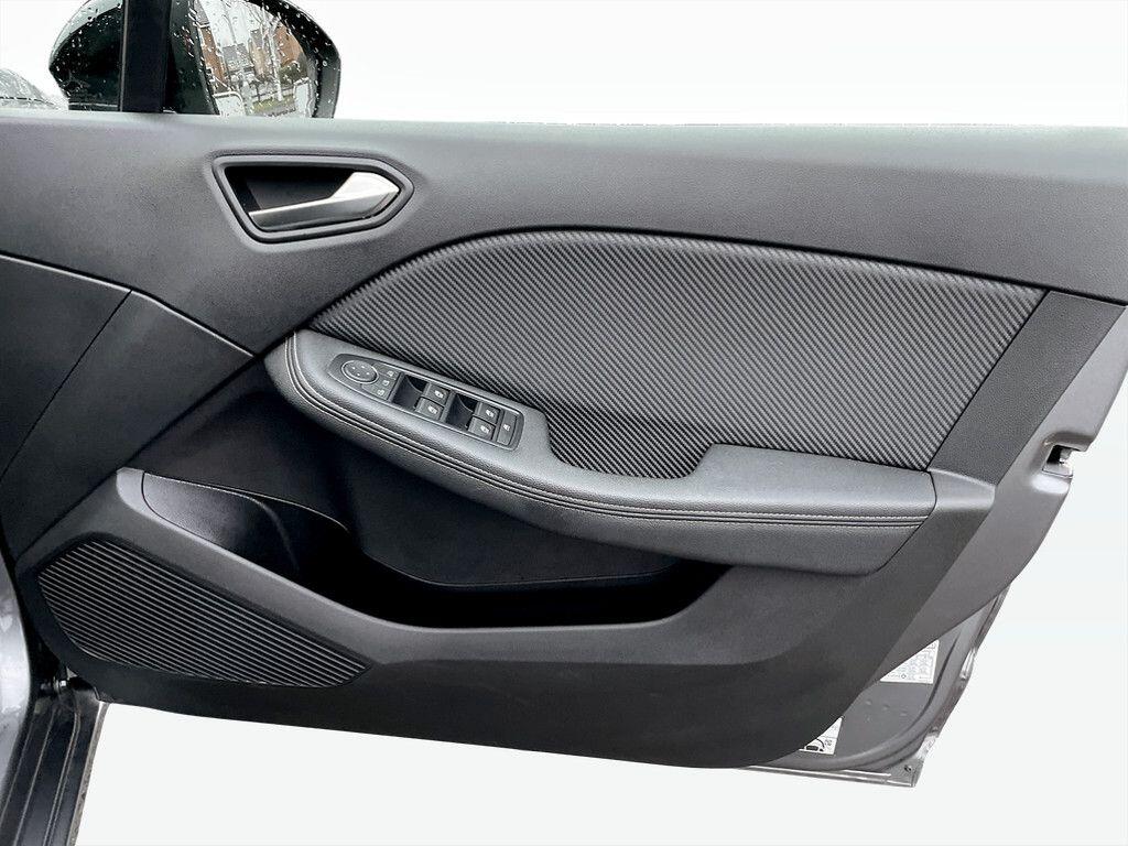 Used Renault Clio 2023 for sale - 77538068: Photo 8