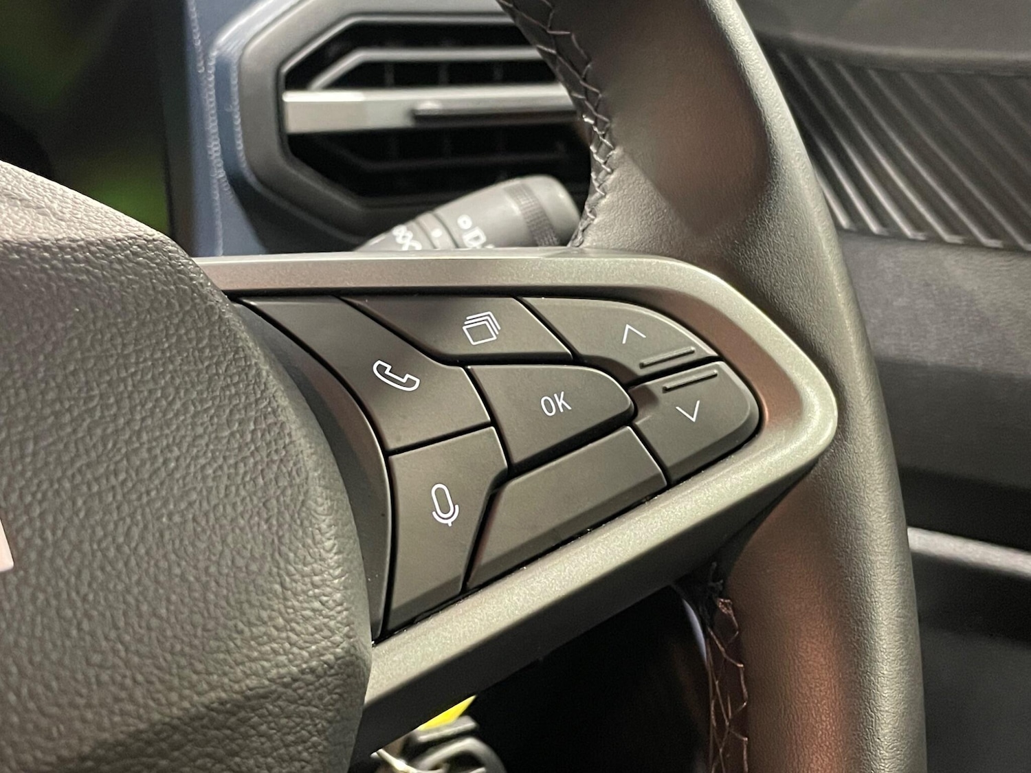 Used Dacia Duster 2024 for sale - 77574730: Photo 41