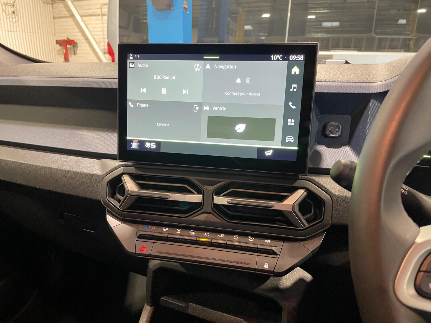 Used Dacia Duster 2024 for sale - 77574730: Photo 44