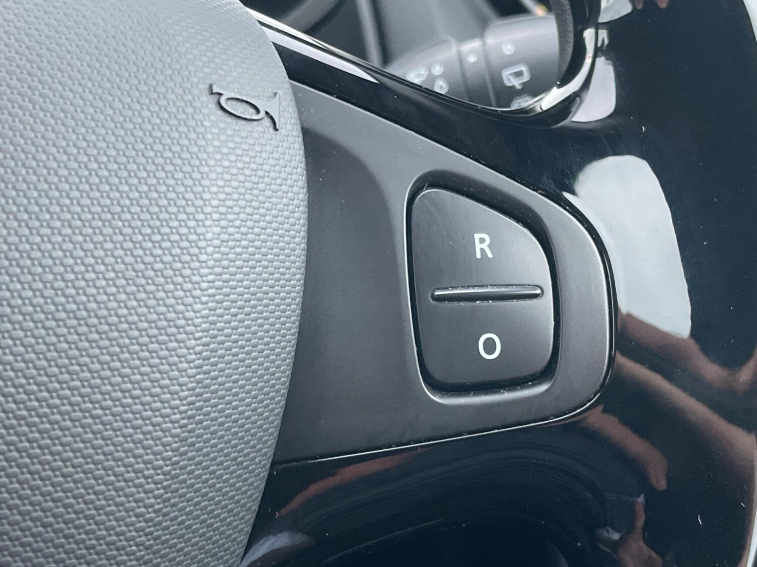 Used Renault Clio 2014 for sale - 76512839: Photo 34