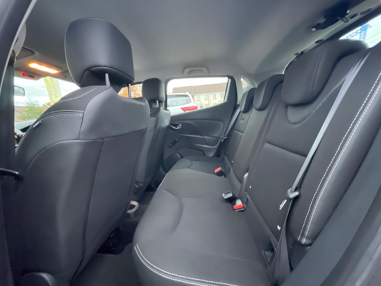 Used Renault Clio 2014 for sale - 76512839: Photo 47