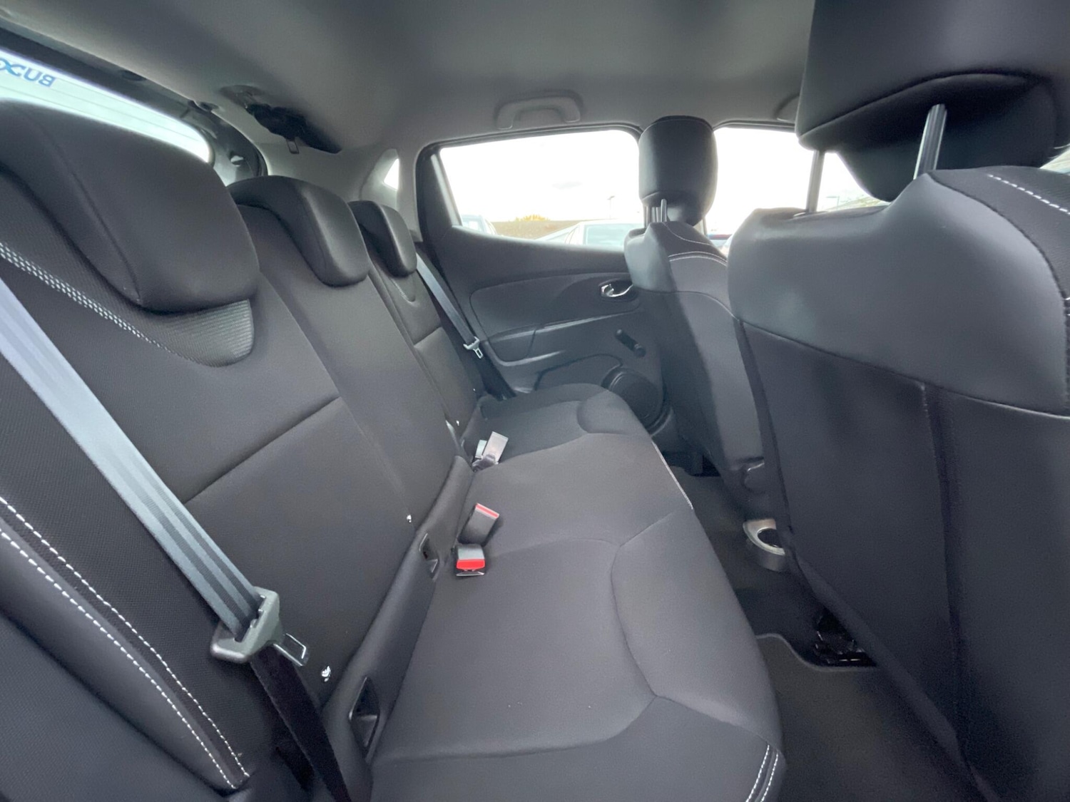 Used Renault Clio 2014 for sale - 76512839: Photo 51